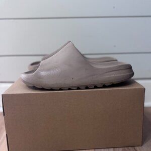 Adidas Yeezy Slide Bone